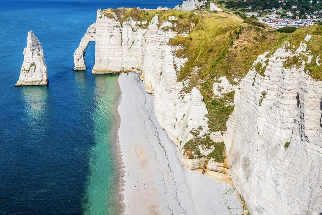 Disponible Pour Le Grand Week-End Du 8 Mai, Grande Maison Pour 12-15 Personnes Avec Jardin, Petanque, Baby Foot, Cheminee Et Barbecue Ganzeville Kültér fotó